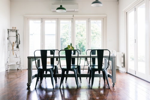 bifold door Ponders End