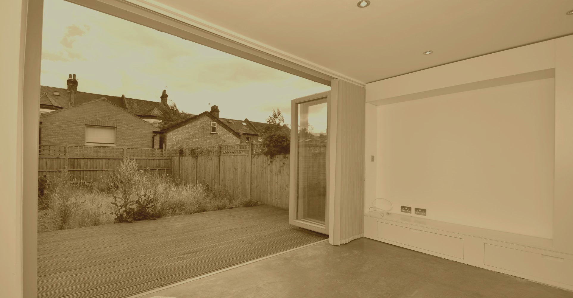 Slider, Glaziers in Ponders End, Enfield Wash, EN3